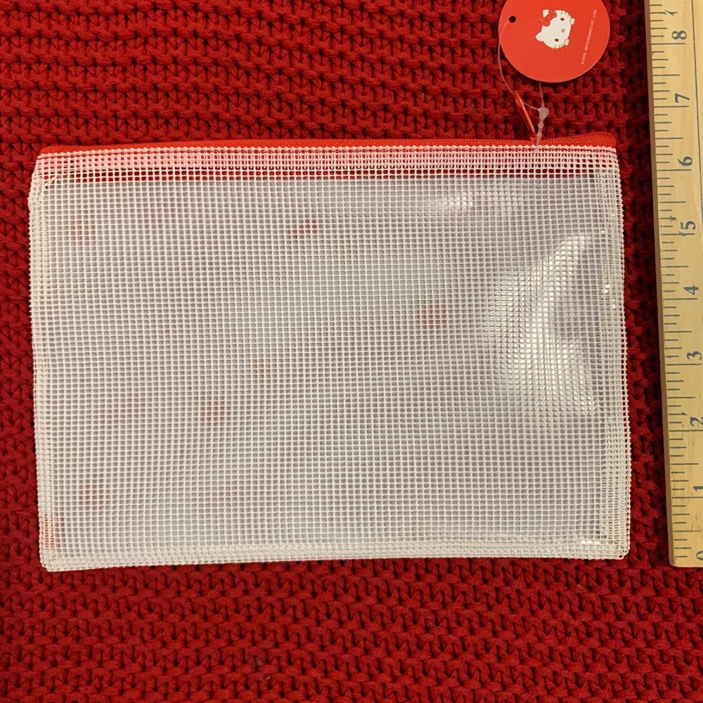 Hello Kitty Bundle - Picture 2 of 7